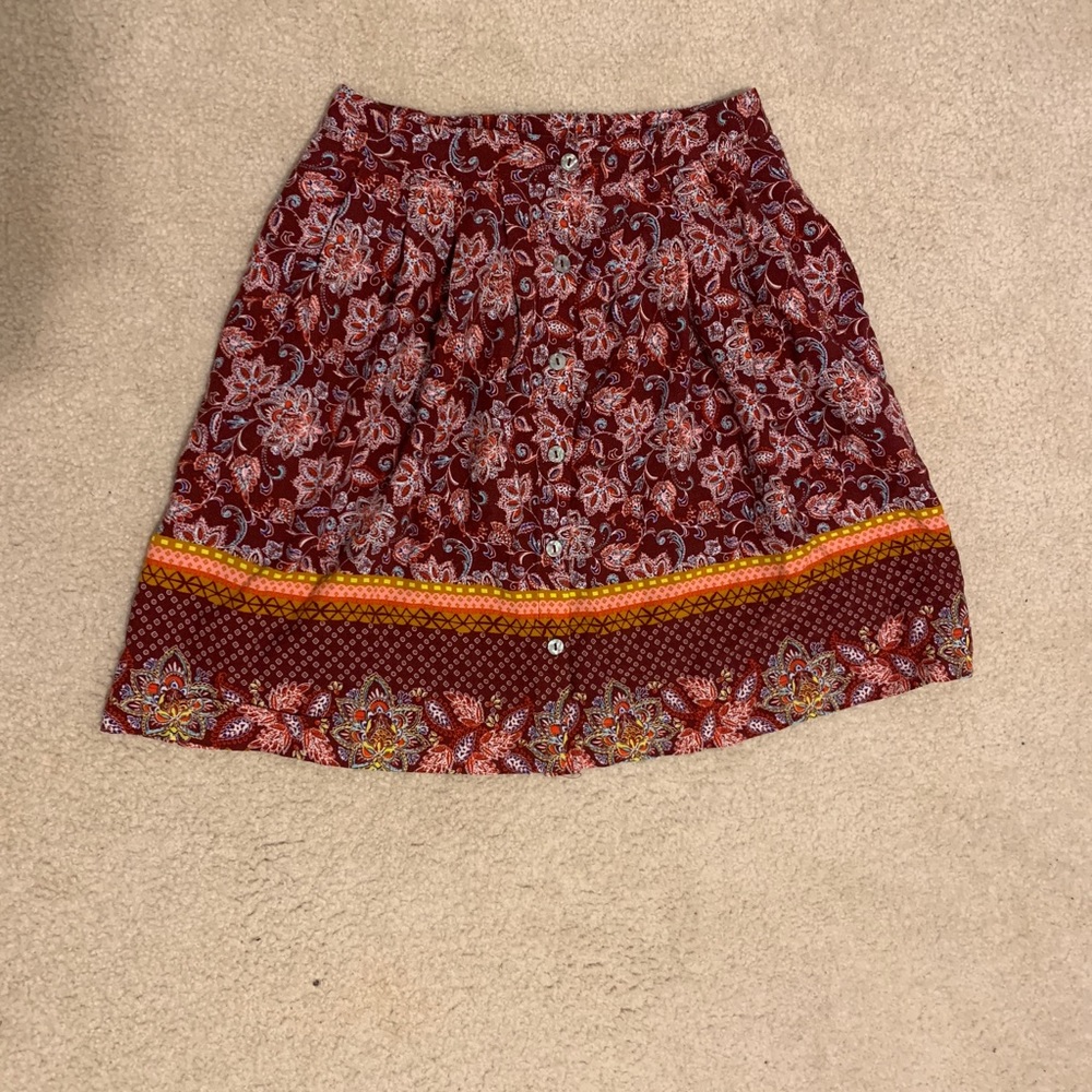 Floral skirt - Picture 1 of 3